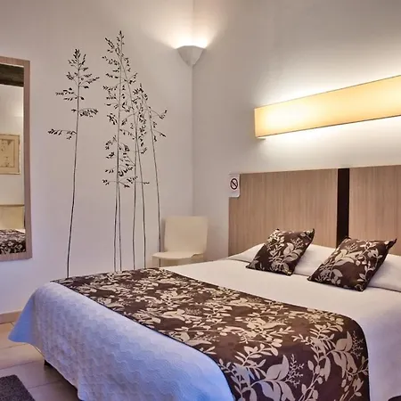 La Taverne Hotel Uzès