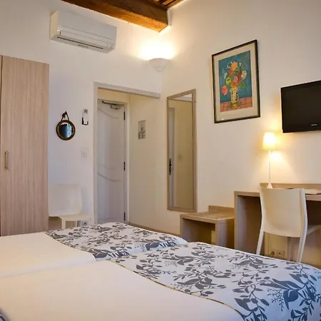 Hotel La Taverne Uzès